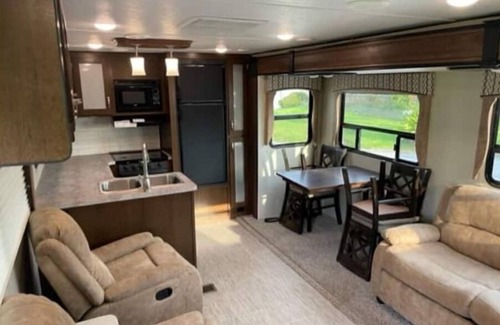 Georgetown House | #13 On Beautifull Lake George & St. Johns River