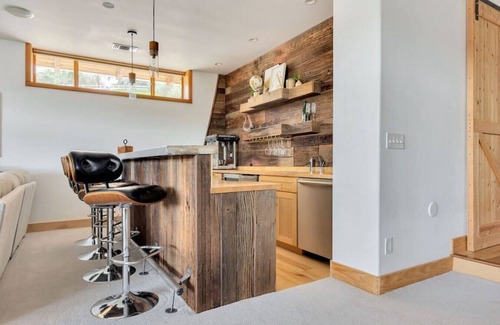 Paso Robles House | 15 Acre Luxury Estate | VIP Experience