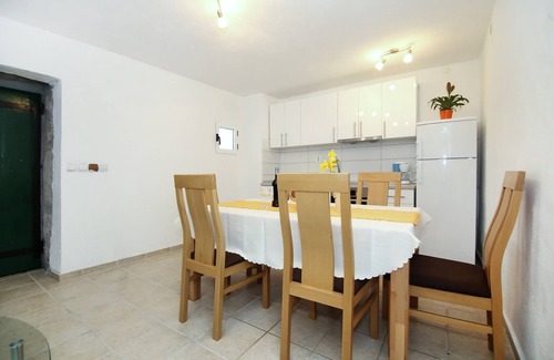 Sestanovac House | [-15%] Peaceful Stone House with Pool (Huge Space)