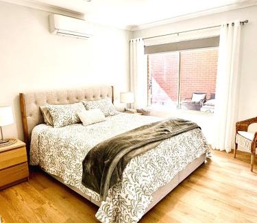 East Victoria Park House | 150 Unbeatable Location 3br Stylish Stay