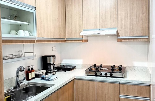 Talomo District Apartment | 150m² Entire Home with Theater Foosball Karaoke BBQ