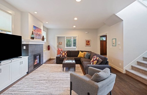 Awbrey Butte House | 164 m² House ∙ 4 bedrooms ∙ 8 guests