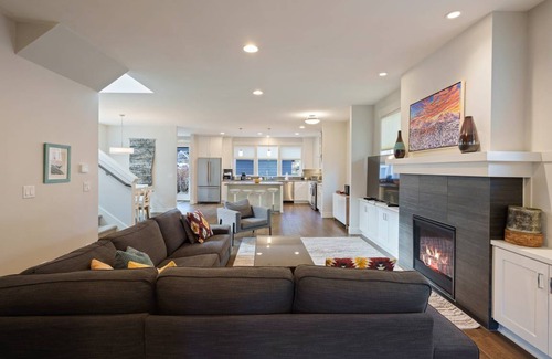 Awbrey Butte House | 164 m² House ∙ 4 bedrooms ∙ 8 guests