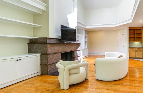 Weston Apartment | 18 Mi to Boston - Stylish Unit in Upscale Enclave!