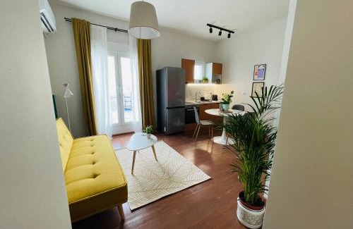 Komotini Apartment | 19 Living