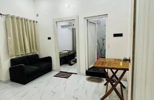 Varanasi House | 1BHK Suite -203@ Kanti Villa -MahaShiva Retreat