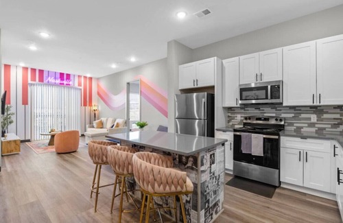 South Nashville Apartment | 1BR - 8Min to Honky-Tonks, Sleeps 4!