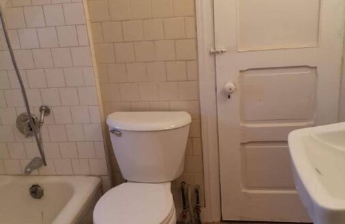 Worcester House | 1BR Apt , walk to WPI, Palladium, free parking