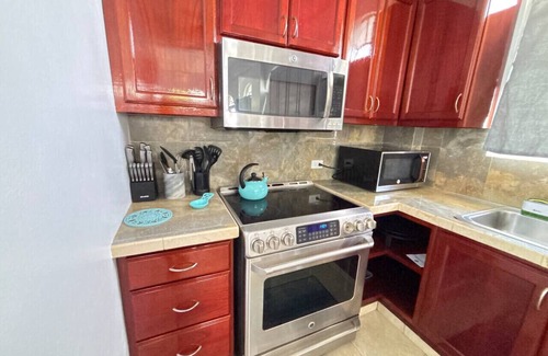 Estate Contant Apartment | 1BR Getaway w/Breathtaking Views + King Bed