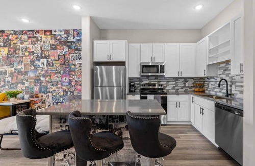 South Nashville Apartment | 1BR Haven – Quick Drive to Honky Tonks & More!