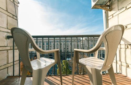 Khreshchatyy Yar Apartment | 2 комнатная квартира на Крещатике