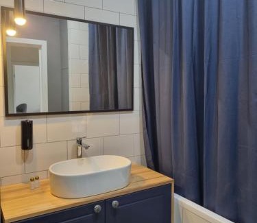 Uralsk Apartment | 2-ком квартира с характером в центре