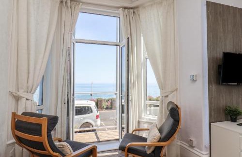 Bridlington Old Town Apartment | 2 Beach View Beaconsfield House