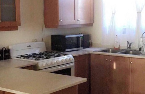 Spring Village House | 2 Bed-2 bath-AirCon-Parking-Old Harbour Nhv 3