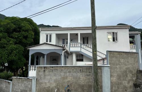 Soufriere House | 2 Bed House Sleeps 4 - A C and Sea Views