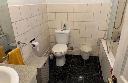 Soufriere House | 2 Bed House Sleeps 4 - A C and Sea Views