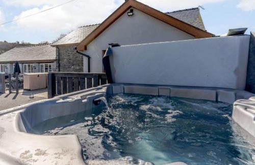 Lampeter House | 2 Bed in Lampeter 86507