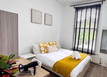 Brownswood Apartment | 2 Bed - Self Check-In - Free WiFi - Sleeps 6 - Finsbury Park - AFC