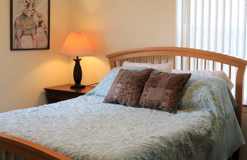 Kokomo Apartment | 2 bedroom 1 bathroom Second Floor Apartment