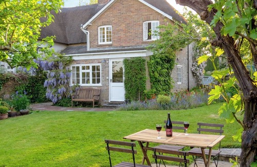 Dorchester Cottage | 2 bedroom accommodation in Lower Bockhampton