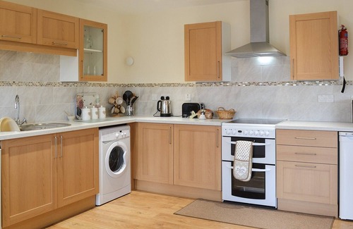 Newcastle-on-Clun Cottage | 2 bedroom accommodation in Newcastle, near Craven Arms