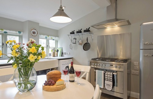 Chipping Norton Cottage | 2 bedroom accommodation in Middle Barton, near Chipping Norton