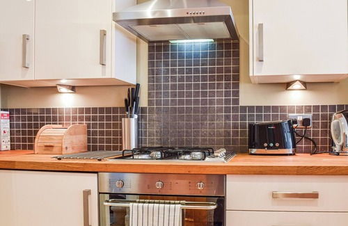 Leamington Spa Cottage | 2 bedroom accommodation in Leamington Spa