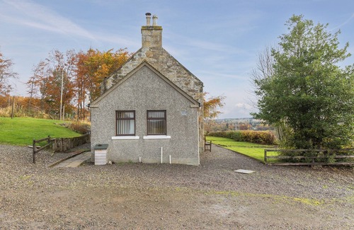 Marybank Cottage | 2 bedroom accommodation in Brahan, near Dingwall
