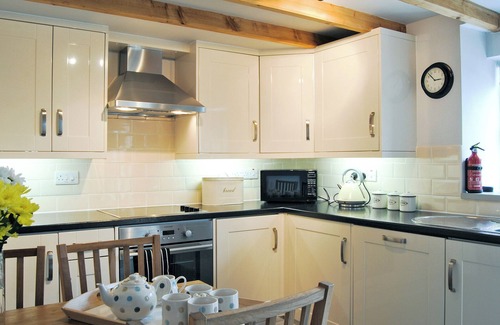 Longford Cottage | 2 bedroom accommodation in Nantmawr, near Oswestry