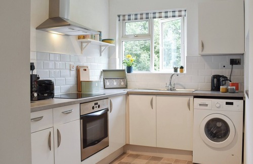 Wool Cottage | 2 bedroom accommodation in Wool, near West Lulworth
