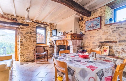 Razecueille House | 2 bedroom amazing home in Razecueillé