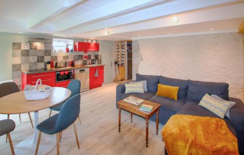 Allemagne-en-Provence House | 2 Bedroom Amazing Home In Cusy