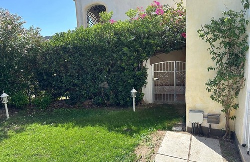 Liscia di Vacca Apartment | 2-bedroom apartment nearby beaches of Liscia di Vacca, Costa Smeralda AC, WiFi