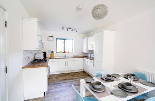 Charlestown Apartment | 2 Bedroom Apartment with Balcony