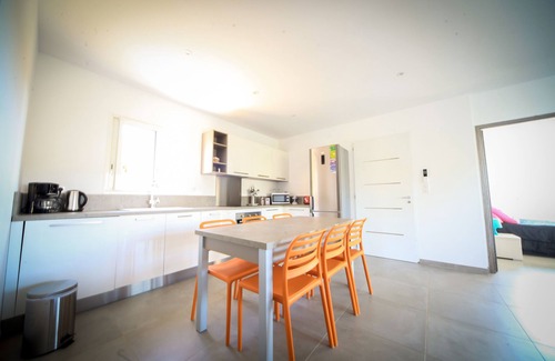 Olmeto Apartment | 2 bedroom apartment 200 meters from the WIFI beach, balconies, terraces,