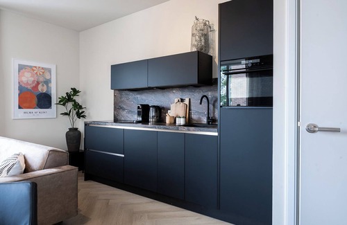 Nijmegen Apartment | 2 Bedroom Apartment with 4 Beds - Perfect for groups!