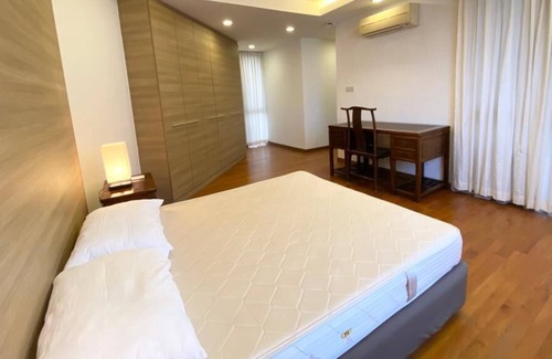 Geylang Apartment | 2 Bedroom Apt 10 mins walk to Aljunied MRT