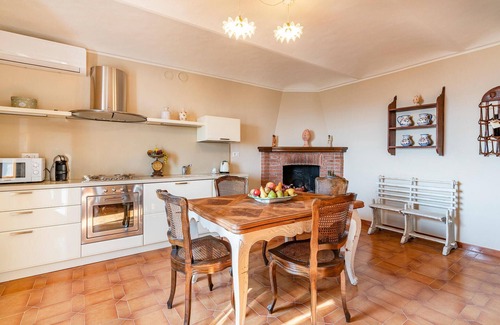 Priocca House | 2 bedroom awesome home in Priocca