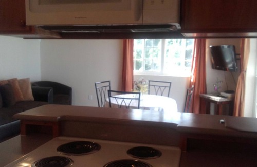 South Palmetto Point Villa | 2 Bedroom Ocean Cliff, The Point North, Island Seaside Suites