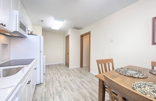 Barium Springs Apartment | 2-bedroom Fully Furnished studio