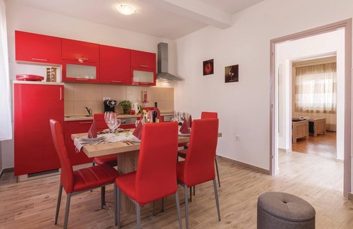 Liznjan Apartment | 2 bedroom gorgeous apartment in Liznjan