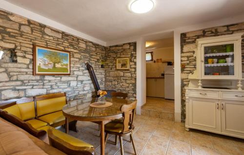 Kaldanija House | 2 Bedroom Gorgeous Home In Buje