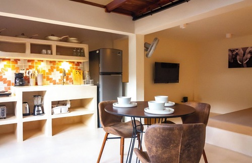 Mazunte Apartment | 2 bedroom loft with private garden