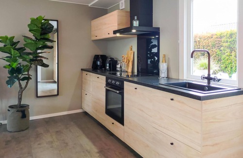 Scherpenisse House | 2 bedroom lovely home in Scherpenisse