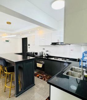 Nairobi Apartment | 2 Bedroom luxe apartment, Kileleshwa near Westlands