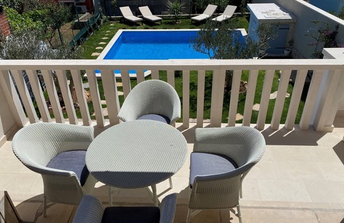 Bol Villa | 2 bedroom villa in Bol