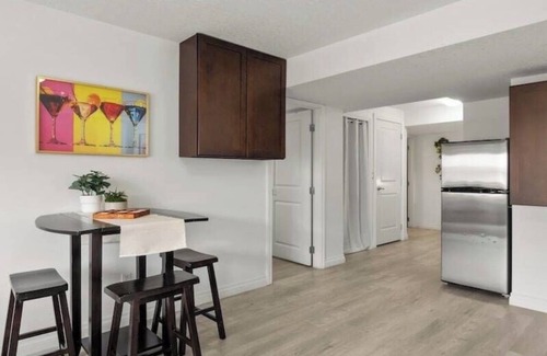 Okotoks House | 2 Bedroom walkout basement suite in Okotoks