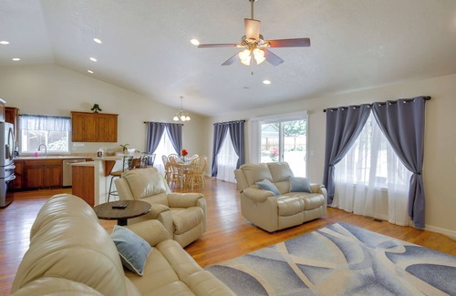 Mill City House | 2 Blocks to White Water Launch: Mill City Home