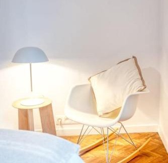 University District Apartment | 2-BR Haven in Antwerp