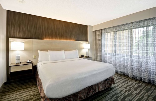 Charlotte Hotel | 2 Connecting Suites at a Hotel